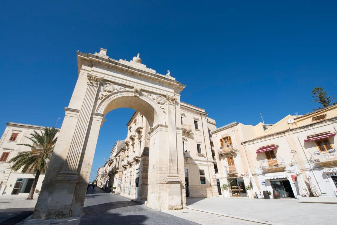 Casa Elia: Locazione Breve Appartement Noto Buitenkant foto