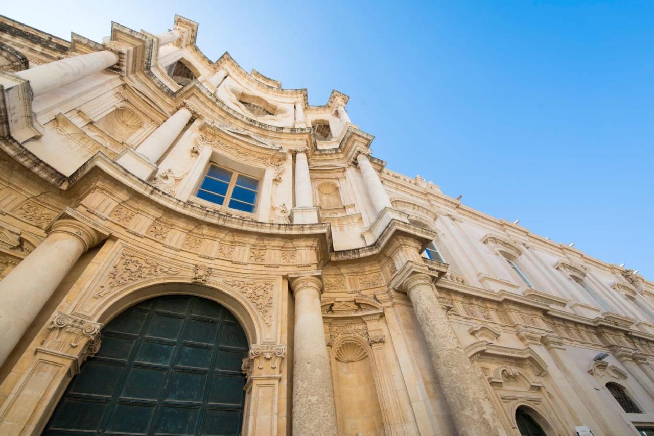 Casa Elia: Locazione Breve Appartement Noto Buitenkant foto