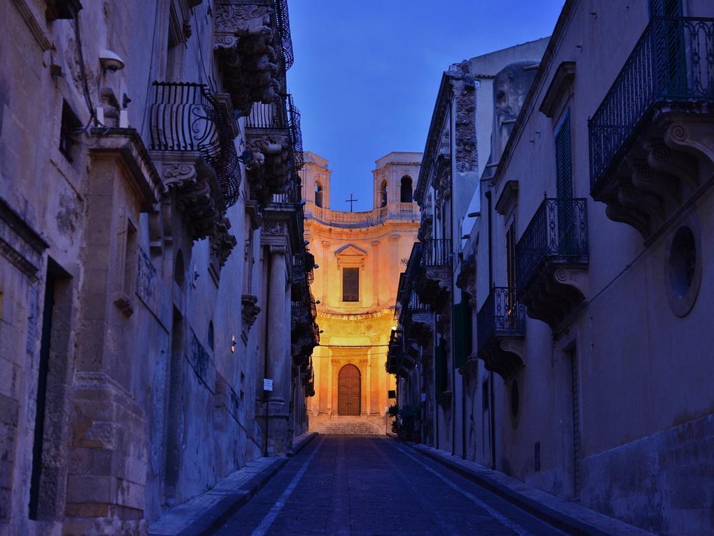 Casa Elia: Locazione Breve Appartement Noto Buitenkant foto