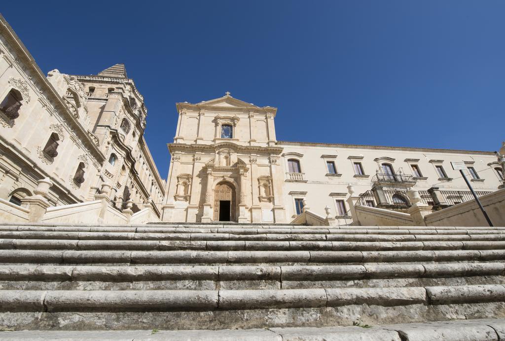 Casa Elia: Locazione Breve Appartement Noto Buitenkant foto