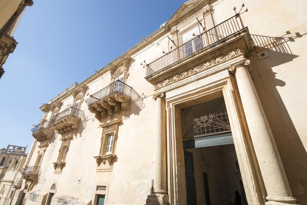 Casa Elia: Locazione Breve Appartement Noto Buitenkant foto