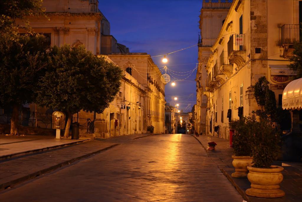 Casa Elia: Locazione Breve Appartement Noto Buitenkant foto